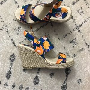 SOLD Summer wedges